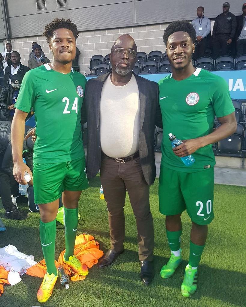 ColinUdoh's tweet photo. Starlets Chuba Akpom and Ola Aina trained with @NGSuperEagles today in  London #BringingTh… https://t.co/yPzrznWjwF https://t.co/EACMWiarOx