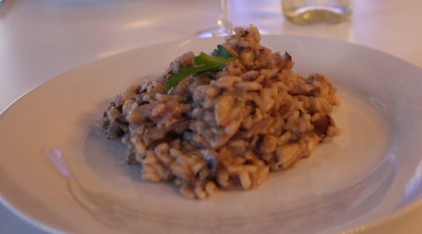CheersLDN's tweet photo. Make a delicious Mushroom Risotto and use up your White Wine! https://t.co/ZLjC2fdwDc https://t.co/IcNmr7OsKI