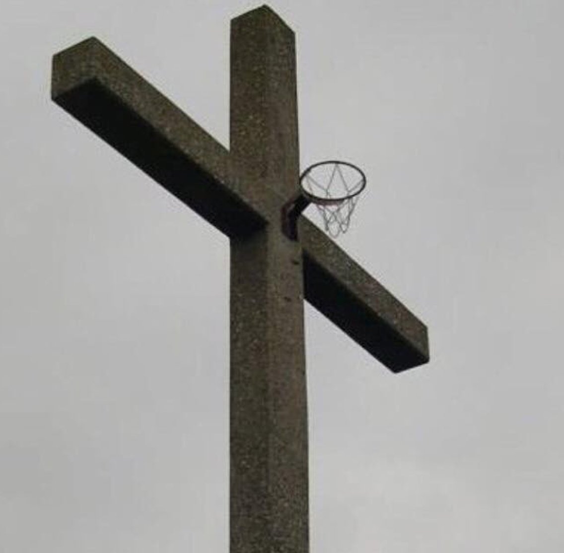 MeninistSay's tweet photo. when autocorrect changes holy shit to holy shot https://t.co/ZJPxVZnMaH