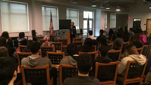 Lincoln High School Students Get Inspiring Visit From Judge Midge ...