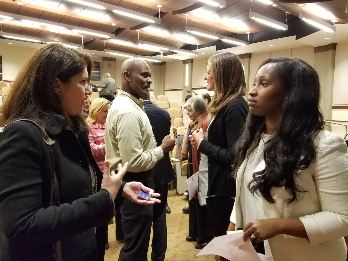 FelicianoCenter's tweet photo. Panelists KJ Miller @MentedCosmetics and Cheryl Biron @OneHornTrans &amp; @LexaGenFreedom network w/attendees after #MSUmeetup @montclairstateu https://t.co/udXGp2kU3C