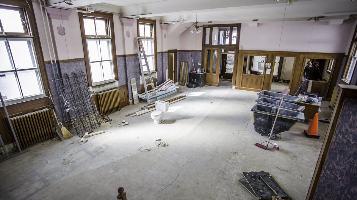 vicstavern's tweet photo. Stumbled across these pics from when we renovated this old beauty of a building and thought we'd share! #vicstavern @ReginaDowntown https://t.co/L7a8wwXNyQ