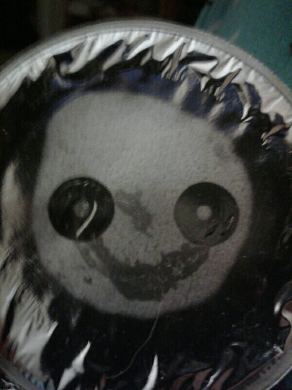 AphHomestuck's tweet photo. @Pringles Why did my can smile back? 😨 https://t.co/BDIbNItm9a