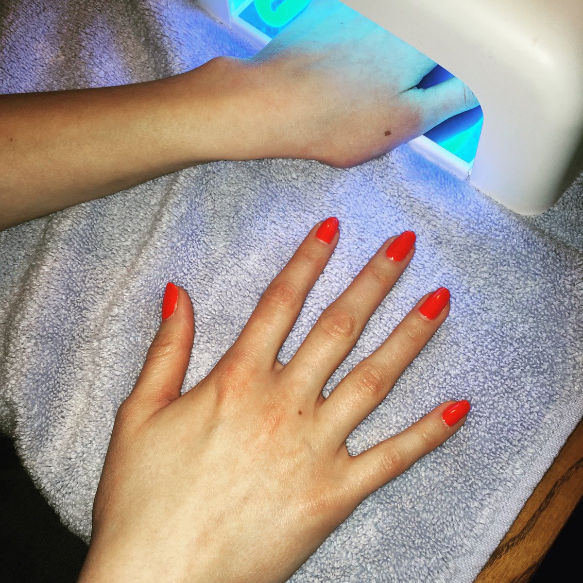 fightforherTO's tweet photo. Just making sure that our nails are on brand for tomorrow!! Is everyone ready to Fight For Her? #kickboxing #megaclass #pregame https://t.co/moaWSqRKpe