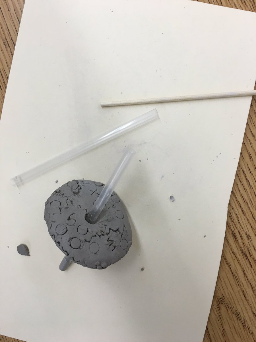 MrsGitto3rd's tweet photo. Ss learn that earth's clay can be used to make beads. There were clever designs! Can't wait to see them painted! @NMBerkley_LMS #FOSSfun https://t.co/kolcwHZWIx