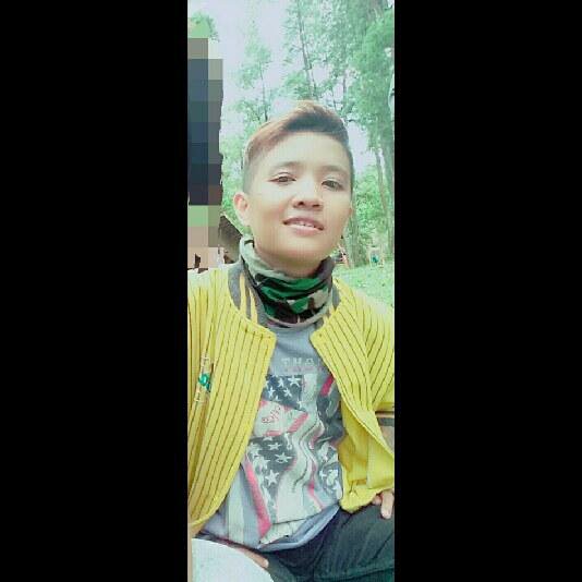 LiaBastard's tweet photo. OMG! Kamu harus melihat ini. #BIGOLIVE.  
https://t.co/4SzetPiVI2 https://t.co/kMqOaVk9hq