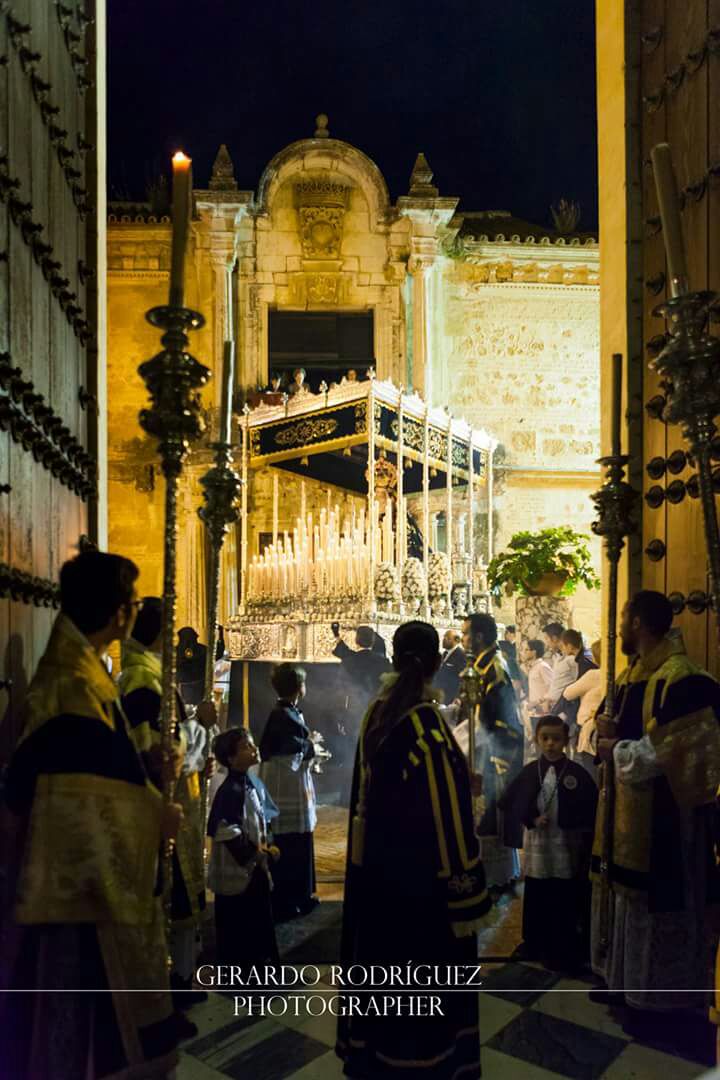 humildadcarmona's tweet photo. Viernes Santo. María Santísima de lo Dolores. https://t.co/KbaYIj2gP1