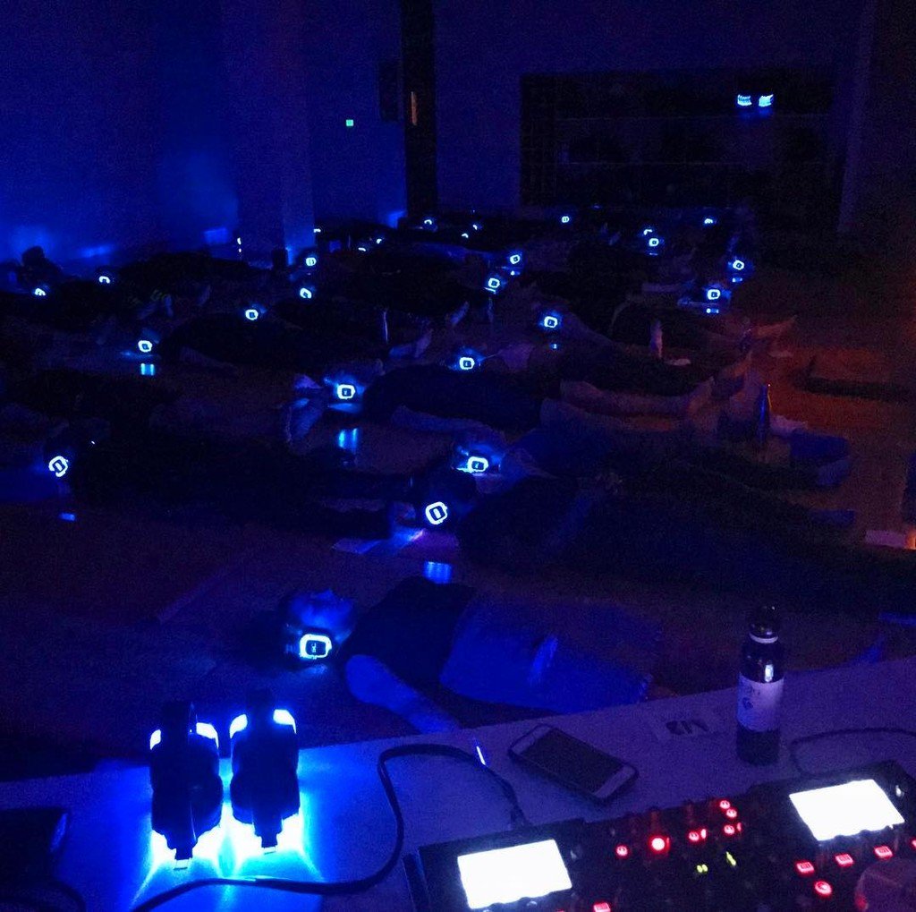 We had such a fabulous time on Friday with @lvlyoga <a href="/soundoffnewyork/">SOUND OFF NYC</a> <a href="/pureyoganyc/">Pure Yoga</a> &amp; <a href="/miss_/">miss_</a>… ift.tt/2naqUVr