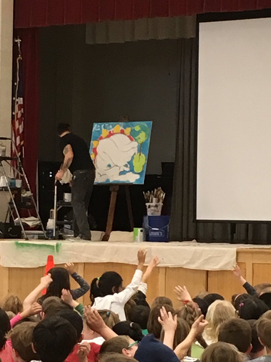 MrsZink_GV's tweet photo. Looking forward to painting with our Artist in Residence this week! #gvproud https://t.co/KHIlOOh5X5