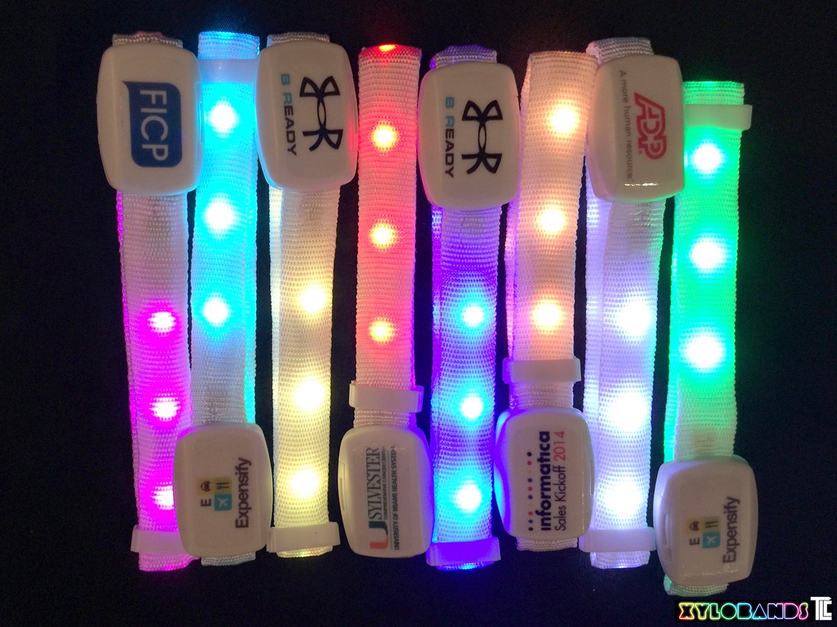 XyloBandsUSA's tweet photo. Xylobands branded with logos for live events! #XylobandsUSA #TLCisCreative #LEDbracelets https://t.co/tSKYrN9bFU