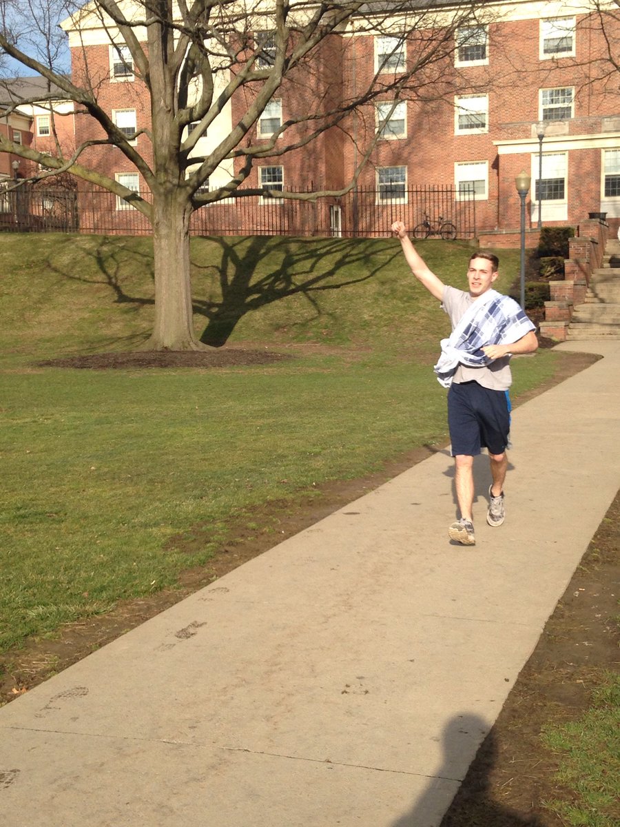 phipsilyco's tweet photo. Brother Fronko as he races across the finish line today at the toga race! #phipsilyco #GreekWeek2017 https://t.co/cqou311LsV