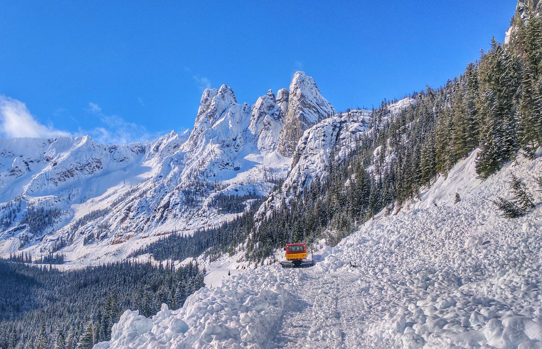 WSDOT North Traffic on Twitter "Thanks to our avalanche crews for this