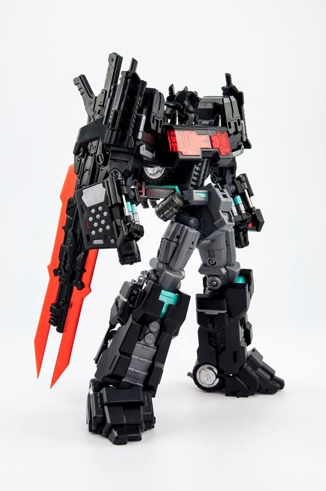 Maketoys hotsell striker noir