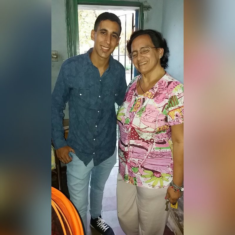 FlorenciaToro15's tweet photo. Mi Mamá &amp; Mi Amigo #Tonii https://t.co/yHaykHGsCC