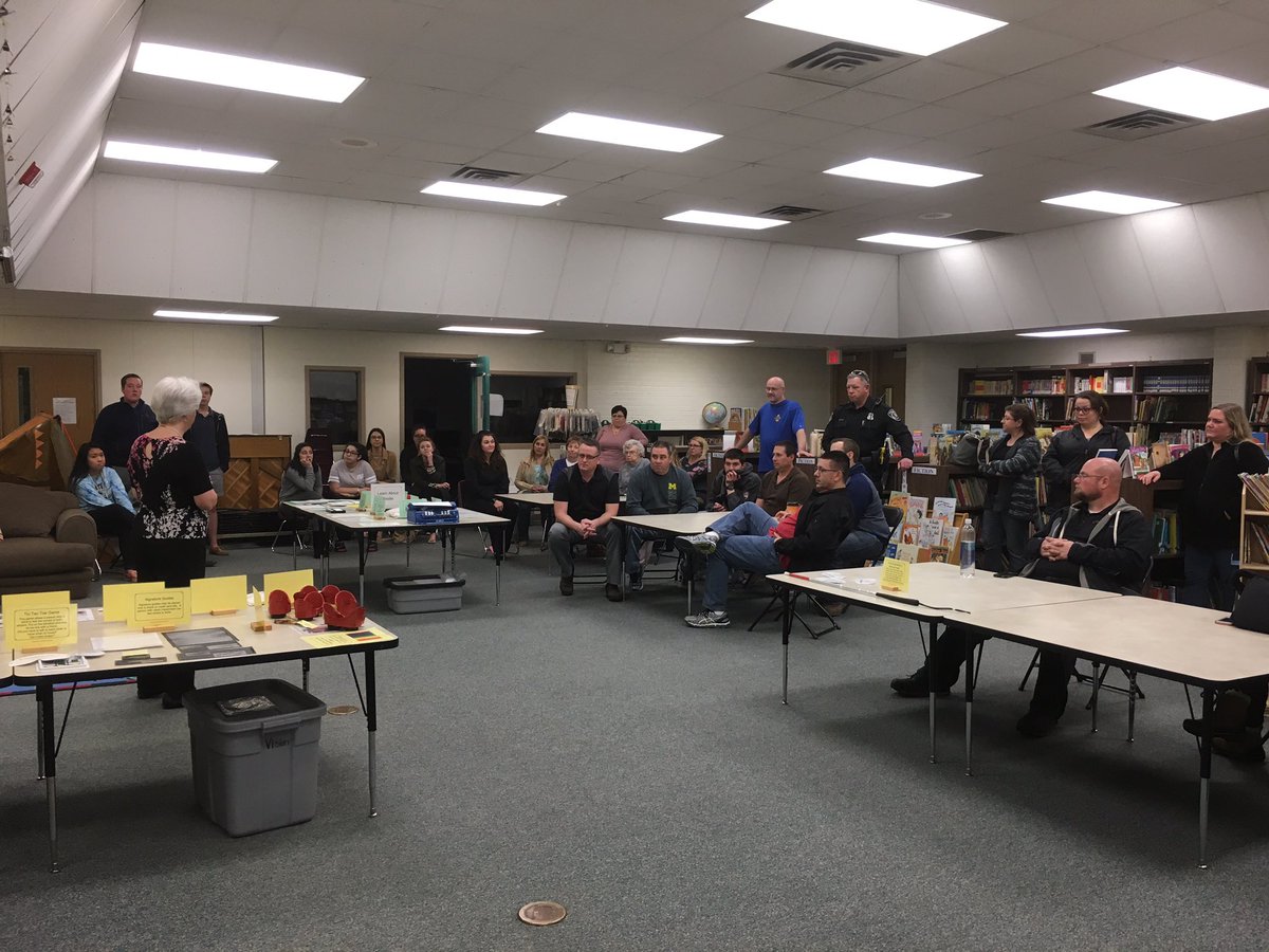 Disability Awareness Day volunteer training. We are so thankful for all of our amazing volunteers! #WeAreLamphere <a href="/SimondSuperstar/">Simonds Superstars |The Lamphere Schools</a>