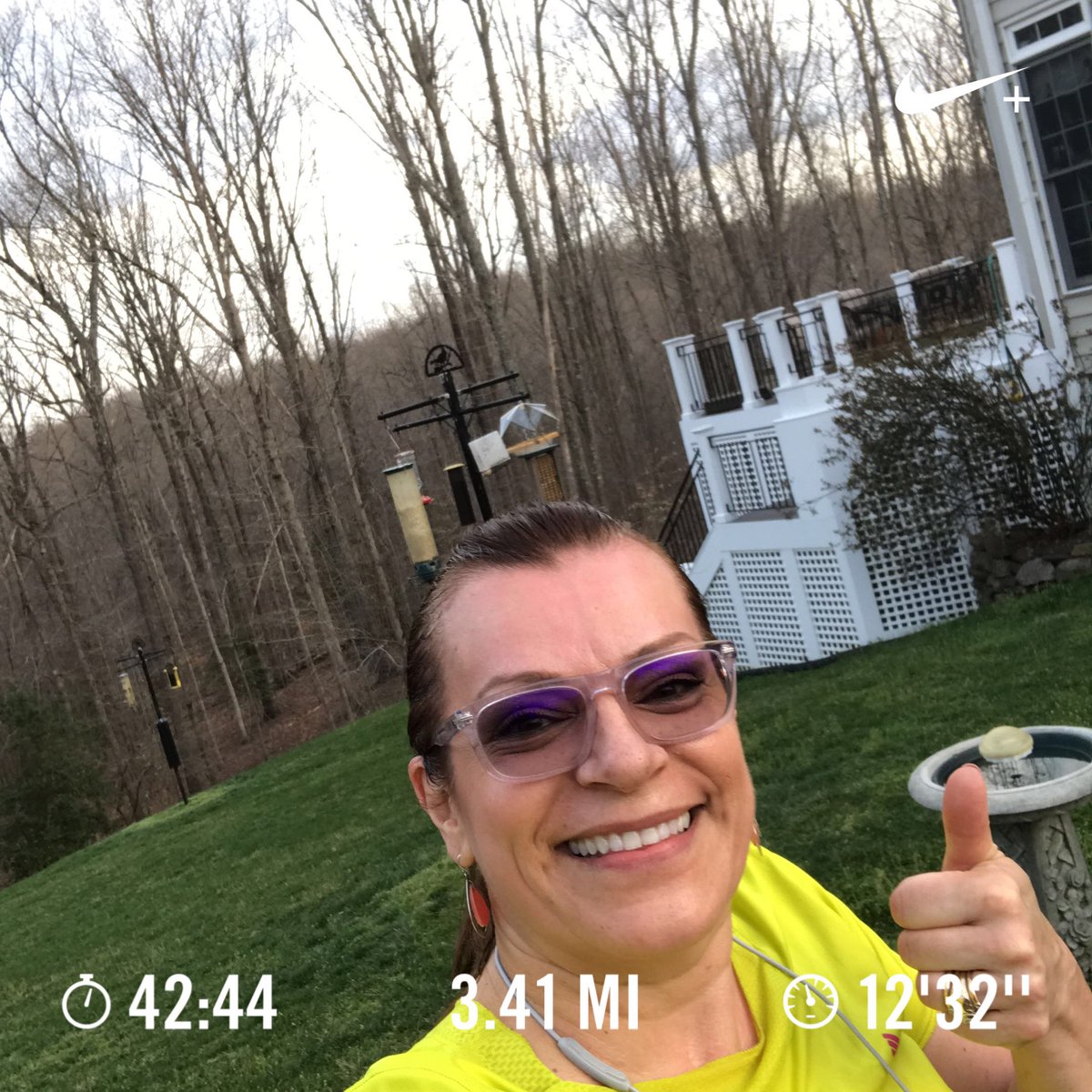 JosieCaldwell's tweet photo. Feel great! #nike #fitbit #walk #run #fitness #derermined #justdoit https://t.co/rv2NDNy5u9