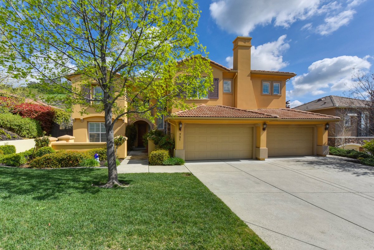 stephbienvenue's tweet photo. Beautiful new listing in Villa Lago in EDH, $965,000
Call me for a private showing. https://t.co/dX57af4P95
