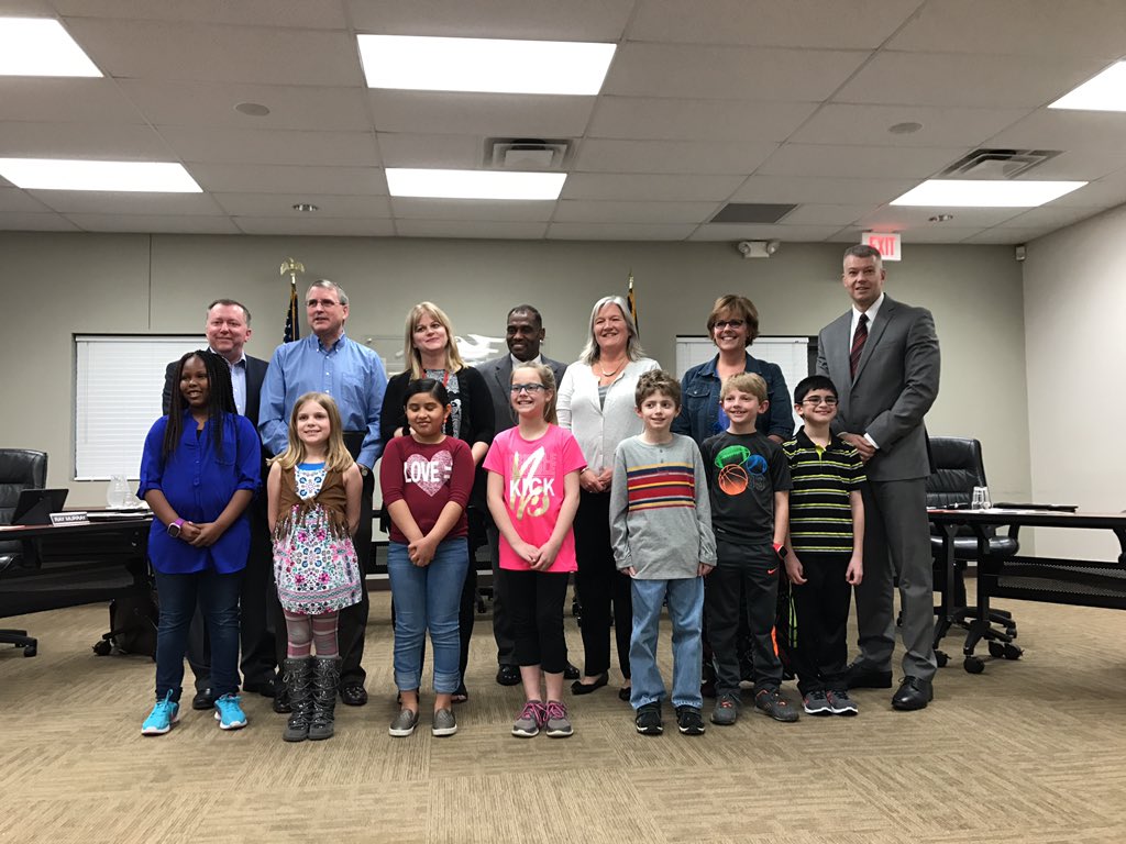 lehssparklive's tweet photo. The Cherokee third graders with the school board https://t.co/4vznnb9e9W