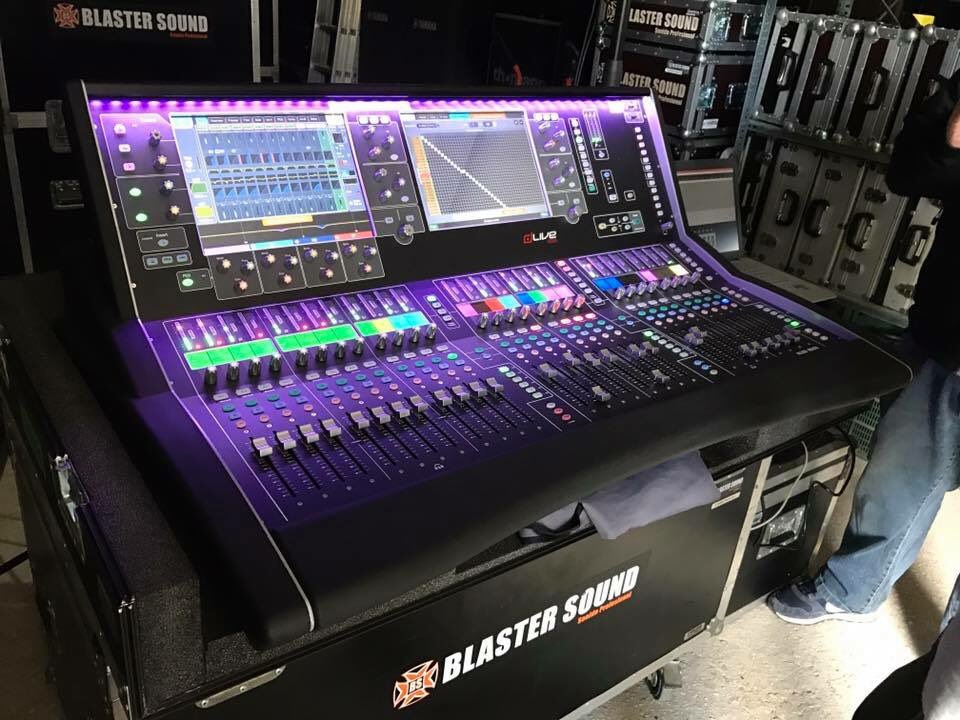 BlasterSound1's tweet photo. Gracias a @AudioTechnicaIB por presentarnos estas dos mesas impresionante la allen&amp;heath s5000 https://t.co/uPkNpODqWH