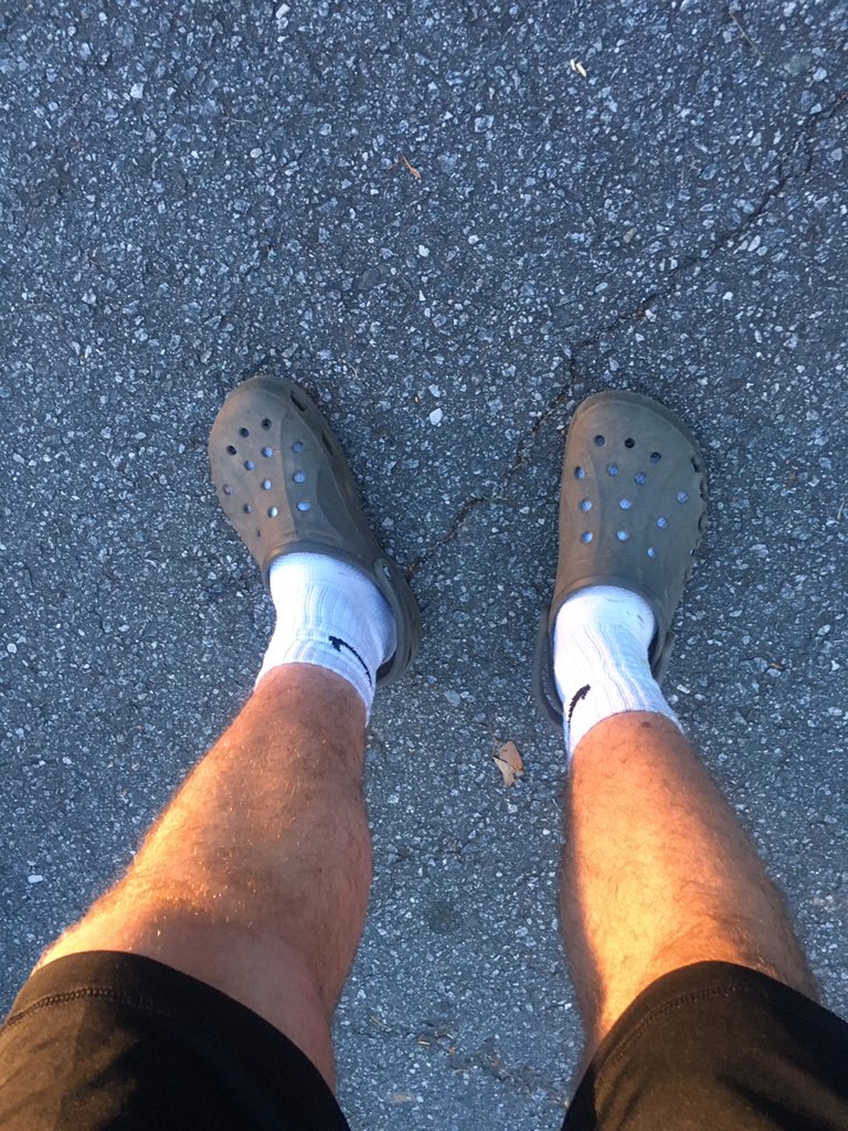 nickbartosz_'s tweet photo. @spicymeat007 @620spacenadz @EHSnerf2017 got a kill in crocs https://t.co/PHGWOwaDKZ
