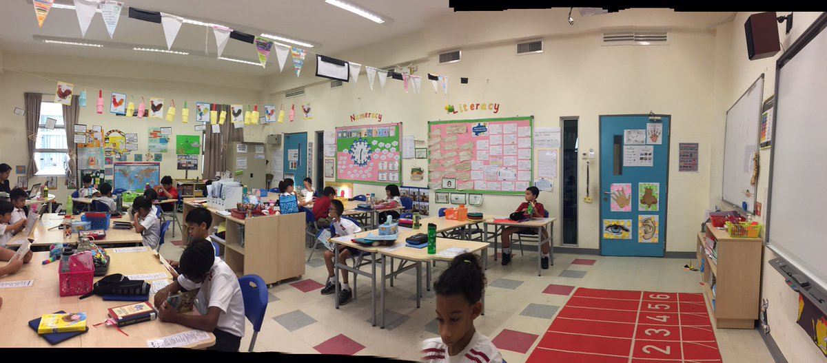 Mr_RichardJ's tweet photo. D.E.A.R (Drop everything and read). #hisbookweek@#hislearning https://t.co/ur2wGrKgtX