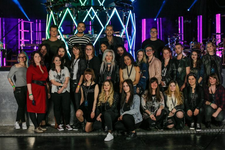 C79uqUyW0AAAD3B.jpg (768×512)