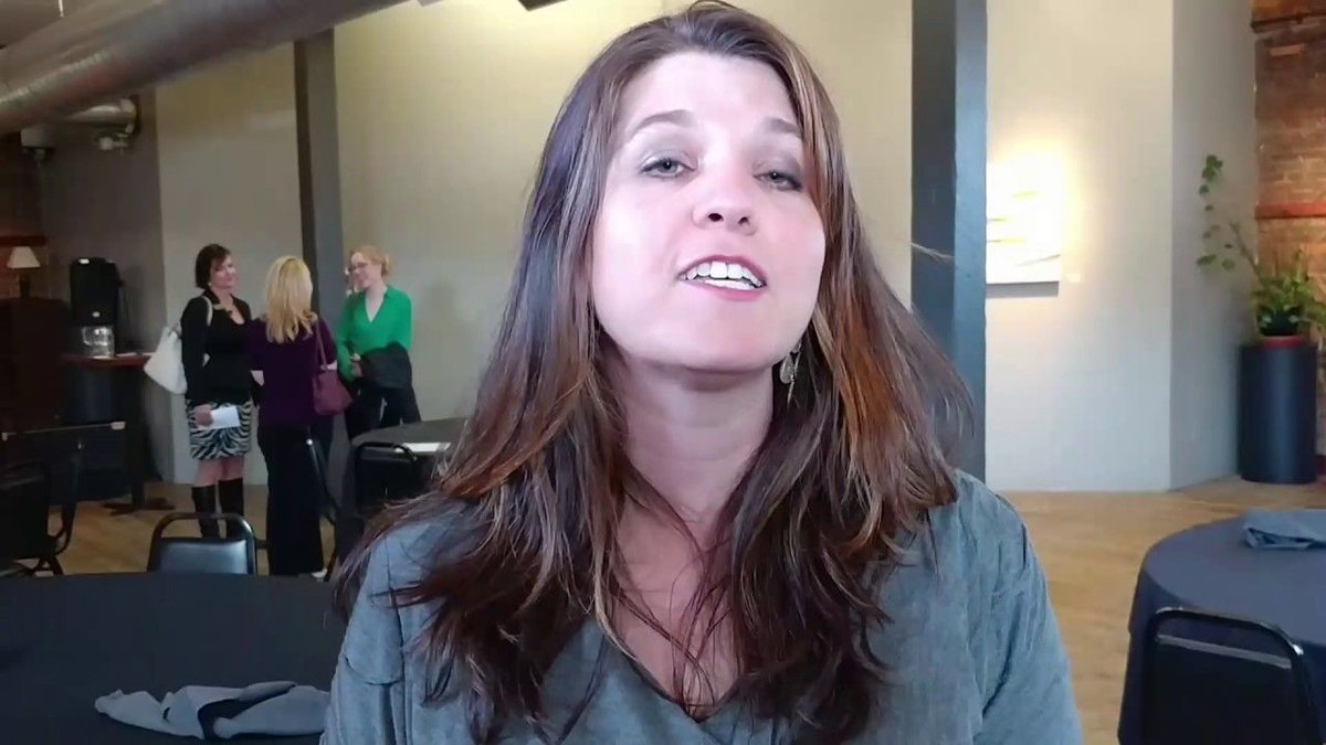 HugSpeak's tweet photo. Lauren was honored to talk about #socialmedia &amp; the election as part of @pikespeakPRSA panel on political comm. https://t.co/Nu2SsYKGRF https://t.co/mJzAkGGukJ