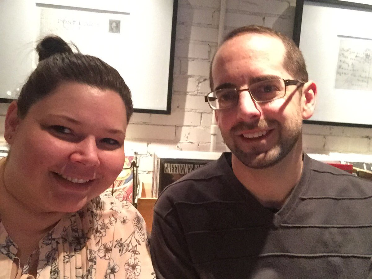 TrishaHoren's tweet image. Date night! #AIRMILESEvents #modelmilk #bmomastercard @justinleboe