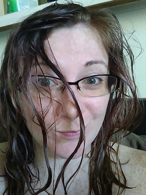 So I am getting ready for cam in a min. All wet from shower. https://t.co/b9D8Vnjh4O<a href="/tag/mvsales"class="tags"><span>#mvsales</span></a>