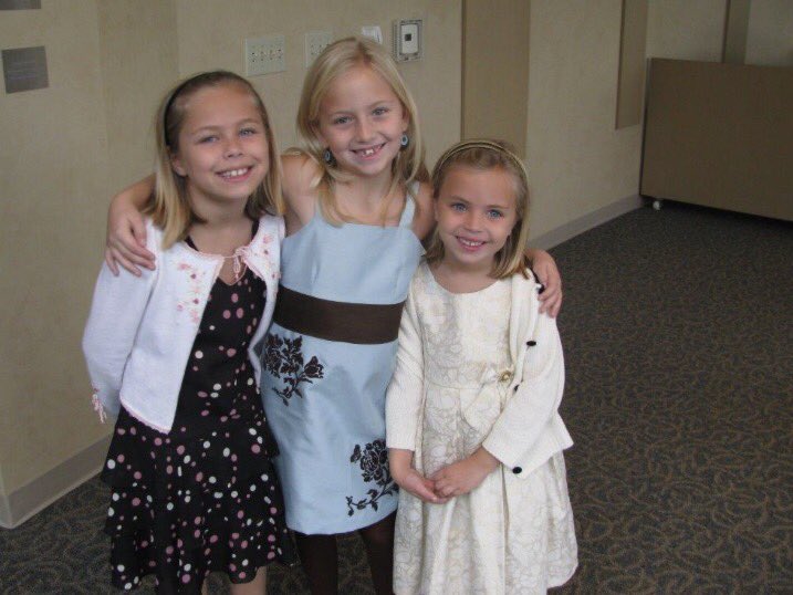 katzzinthehat's tweet photo. happy birthday to the best 500 partner out there!!! love and miss you sm, visit soon pls!!🎉❤️ @KATZsoraven https://t.co/K38fmk2xHa
