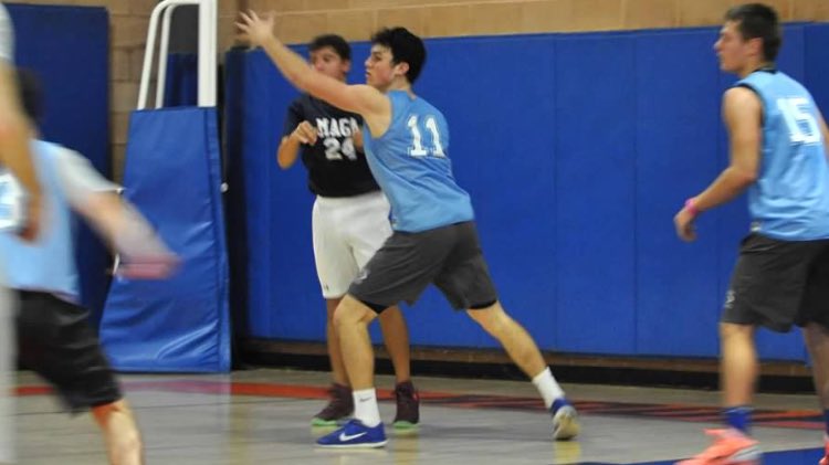 BlueCrabsMBB's tweet photo. The Jock Award: @_aperez3 Given to the player with all of the athletic ability, but none of the game. #NoHandles #SeeHimInFB https://t.co/jxvDZUPrOP
