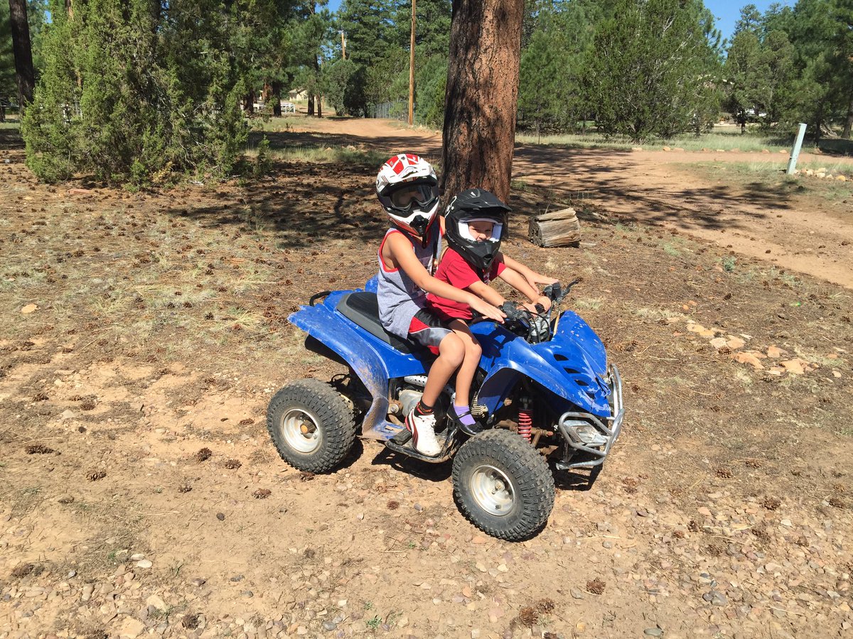 MillAveBudMan's tweet photo. @ColemanPowersports_usa #winaminibike #familiesthatridetogetherhavemorefun https://t.co/AG1464qln9