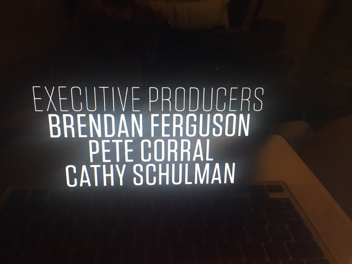 cynthiasaysyo's tweet image. When you pause a movie just to check the font of the credits.. #designerlyfe #ihaveproblems