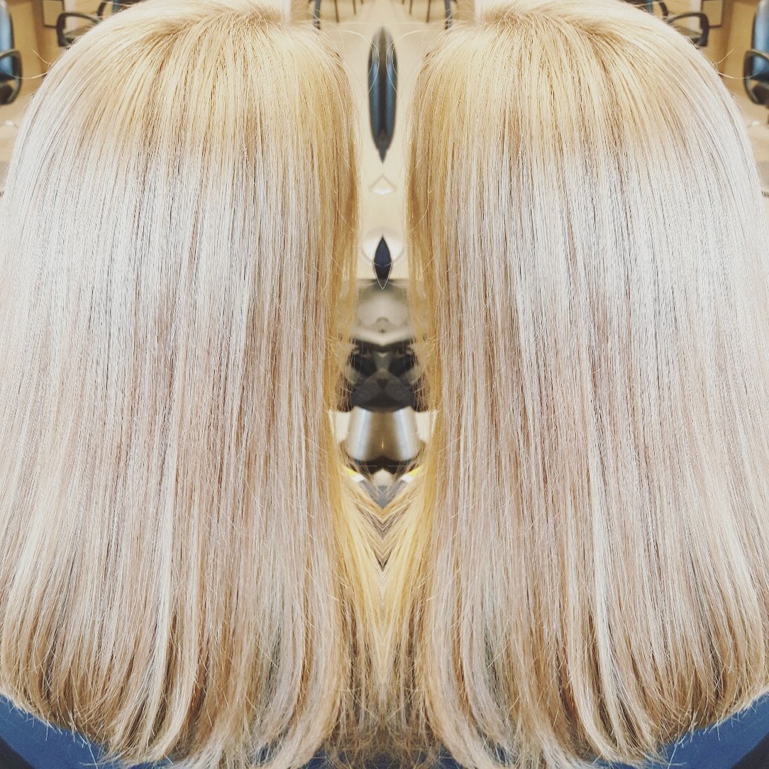 LoganRobison_'s tweet photo. #blondeshavemorefun #ohiostylist #bookwithme 💎💎💎 https://t.co/zq4St288XN