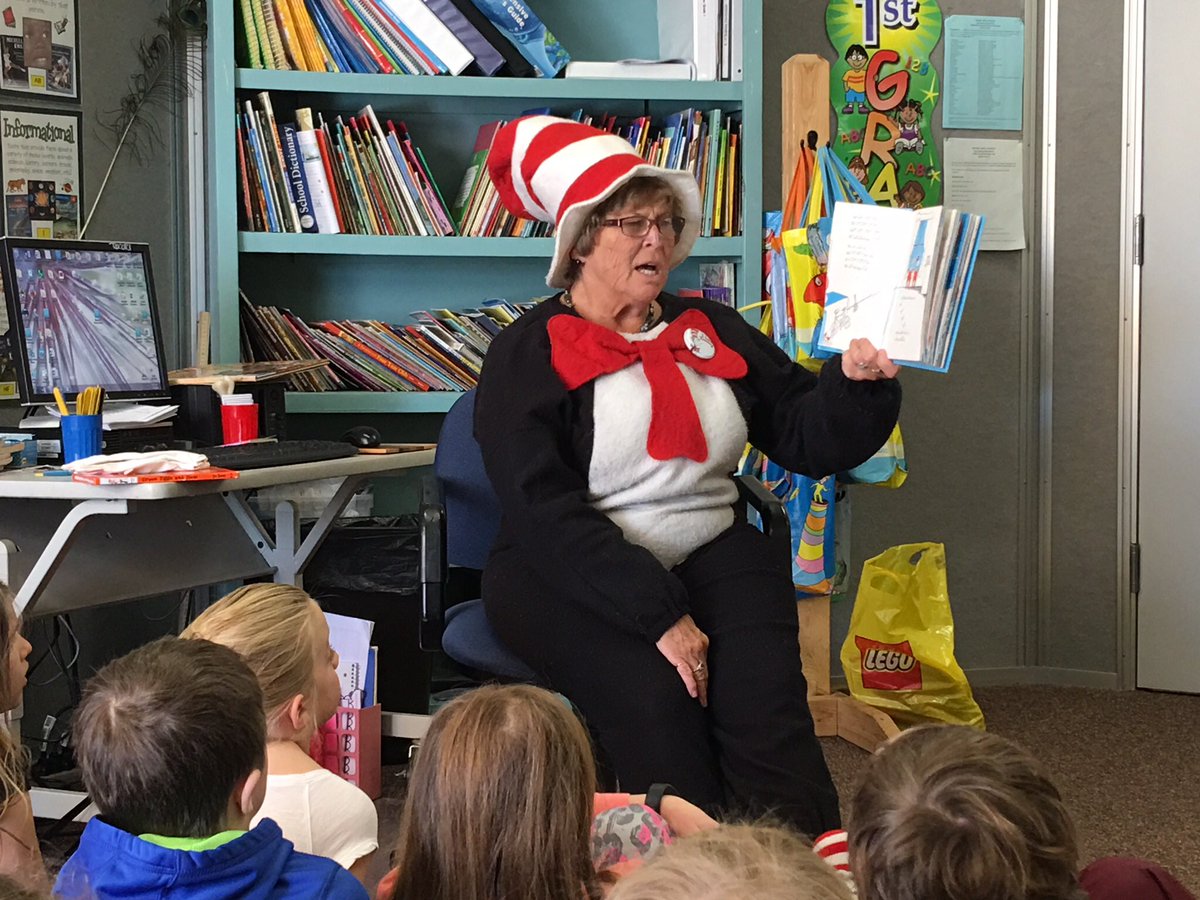 AsfeldSandy's tweet image. The Cat in the Hat came for a visit and brought Green Eggs and Ham! #cserocori ##csestrong #cse2028