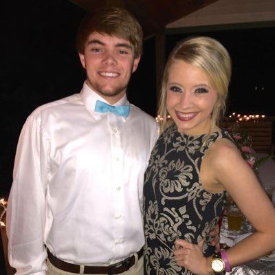 gaines_utsey's tweet photo. #PrayForLibby 💜💜💜 https://t.co/CGTECgC1pV
