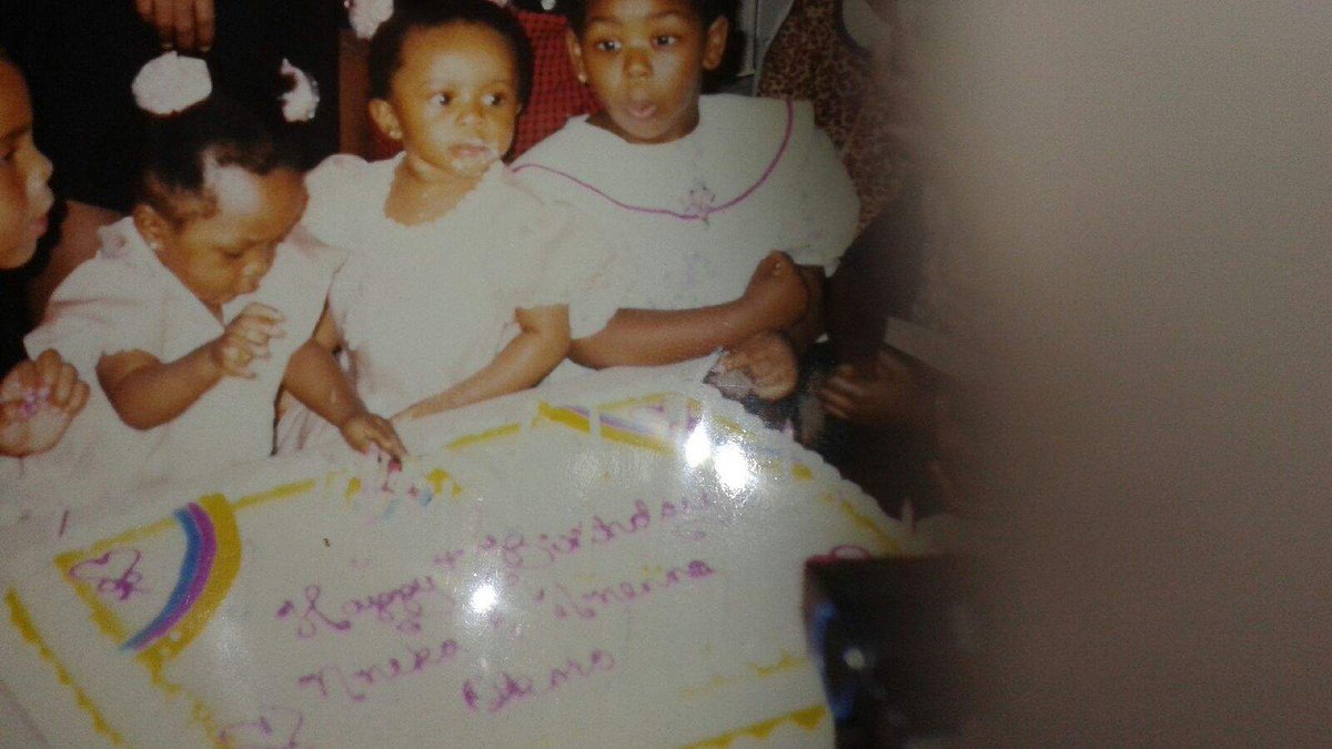 _KissAndBlush's tweet image. @henDAWG55 @FreeFallinFool I got time today! So since y'all was doubting, here go the evidence. Peep the cake too lol. #RunMeMyShit