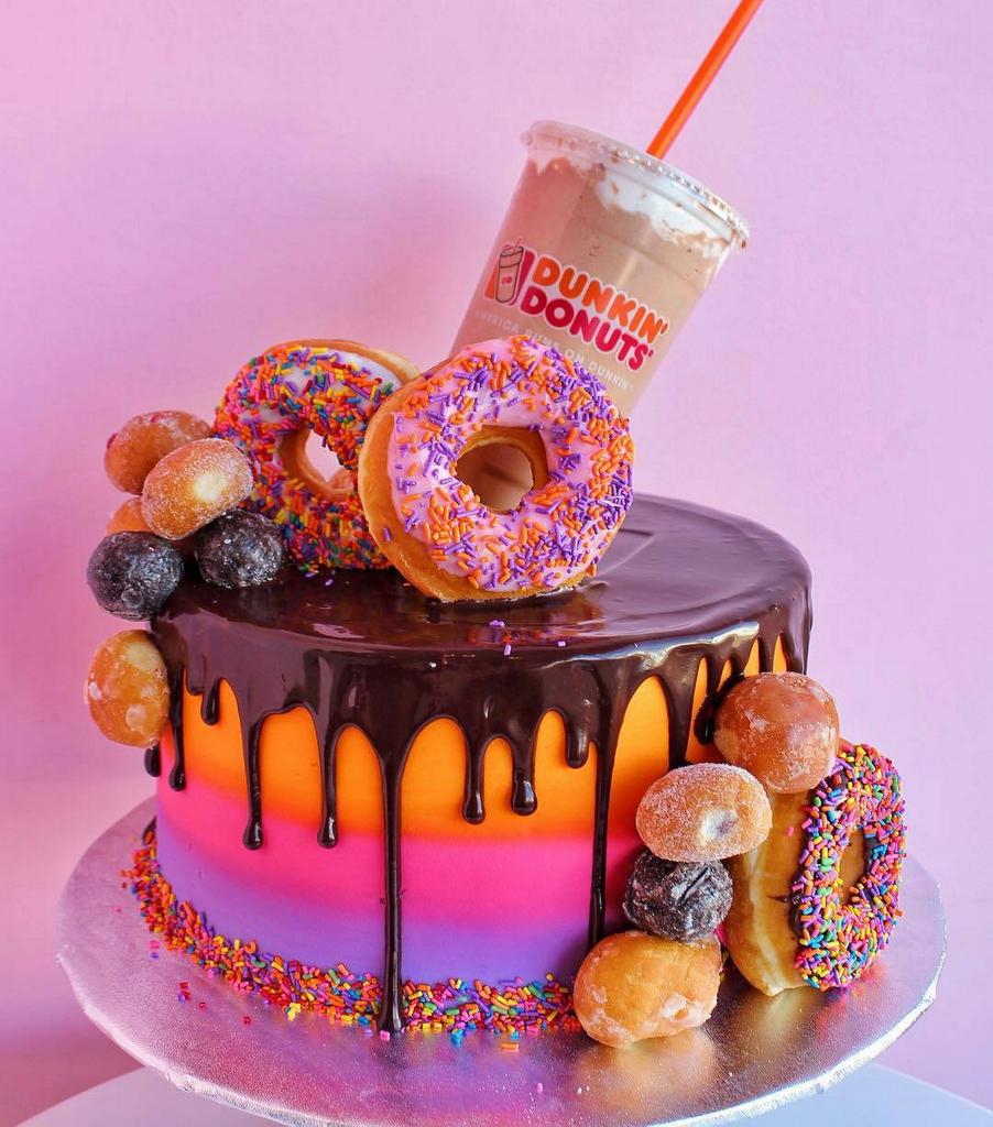 FoodSinner_'s tweet photo. These cakes are soo beautiful 🍰🎂 https://t.co/paMB4vd5WW
