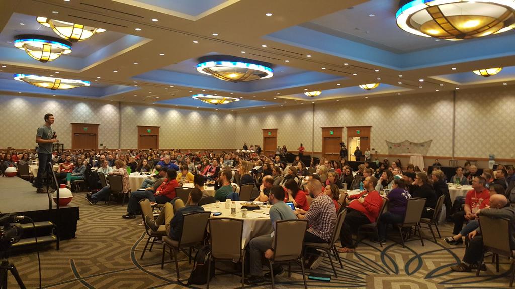 GuyTSimpsonJr's tweet photo. What are the qualities of the people who are influential in our lives. #WACA17 #eightessentials @houstonkraft https://t.co/sIo41EjhLh