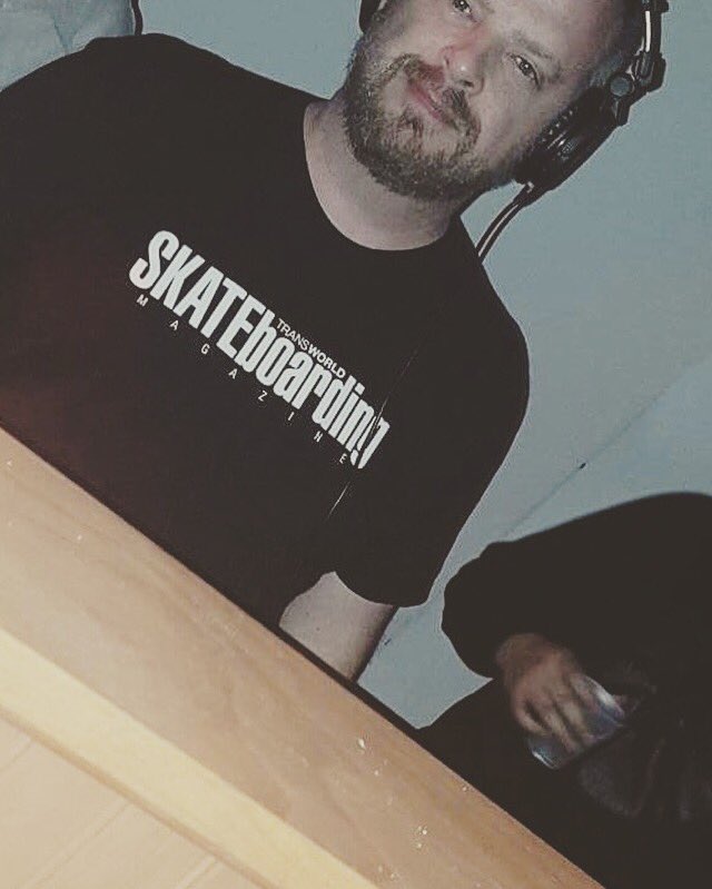 CARMCNEELY's tweet photo. Djing at FYI https://t.co/Lrq8adVStp