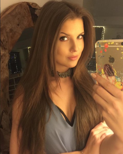 Goodnight selfie from Playmate @AmandaCerny 💋 Fun fact: did you know that she has a black belt in karate