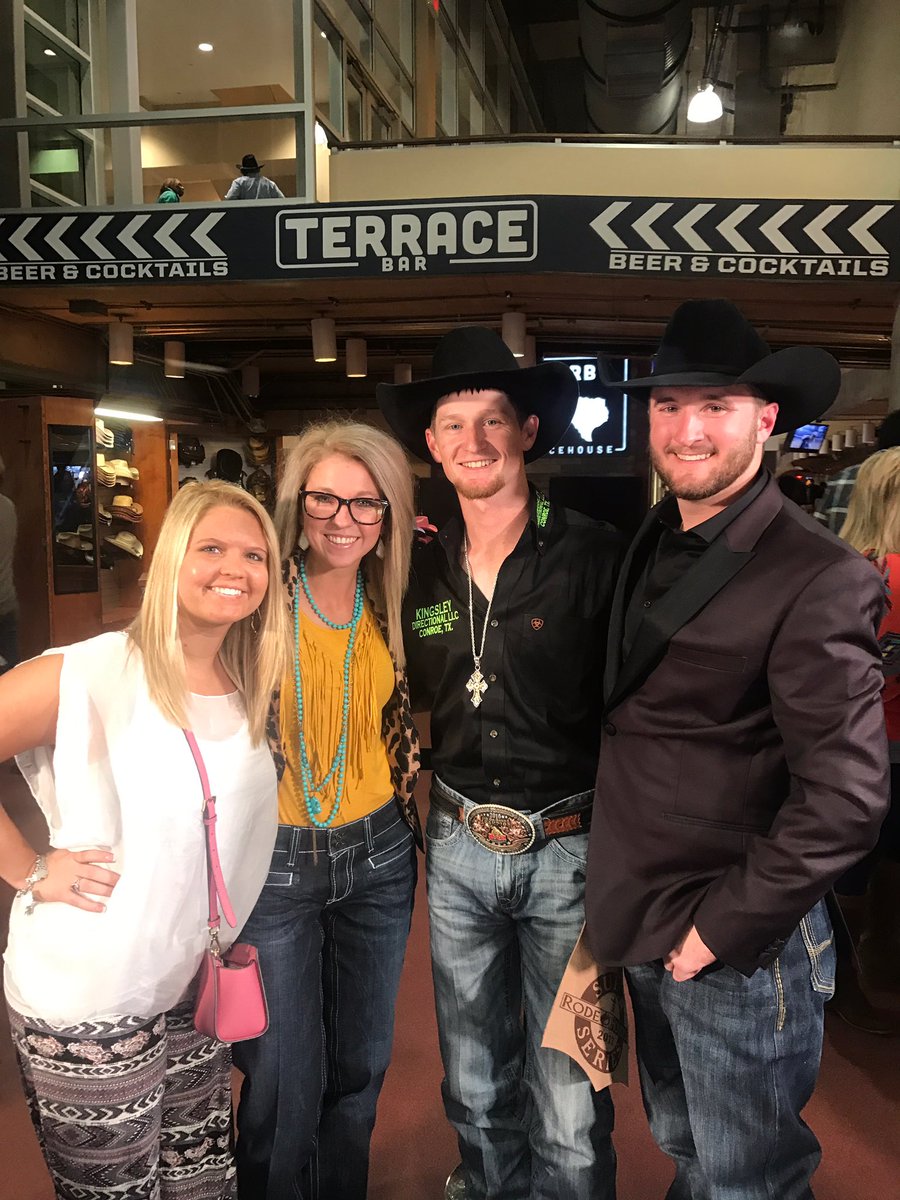 Demimiller575's tweet image. So proud of you @ColeMelancon2 ❤️❤️ #RODEOHOUSTON #KilledIt #85Points