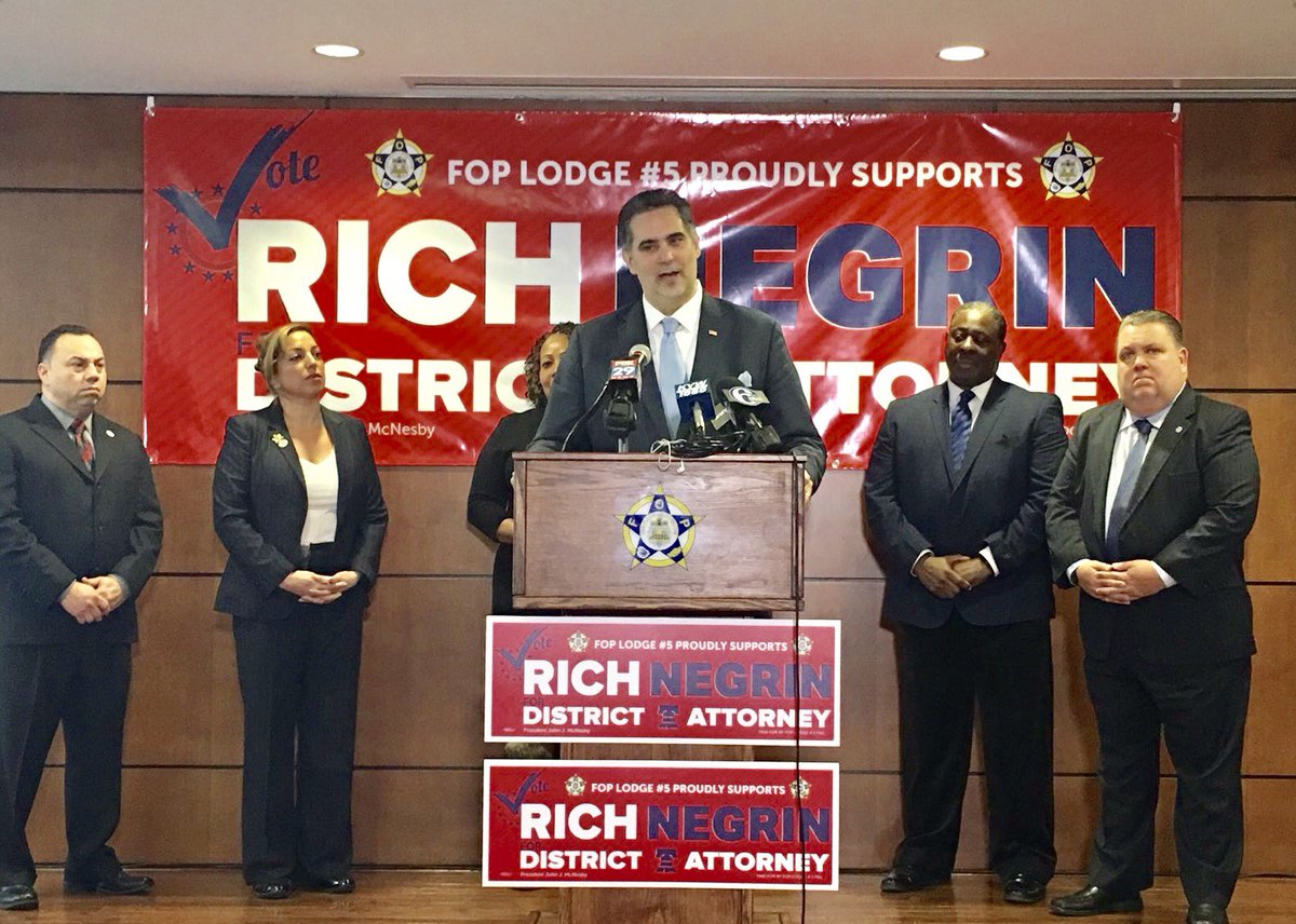 RichNegrin's tweet photo. #CoalitionBuilding Proud to receive support of all police today: Lodge 5, Guardians, SALEA, National Black Police Officers #Unity #Diversity https://t.co/GOifLlDgye