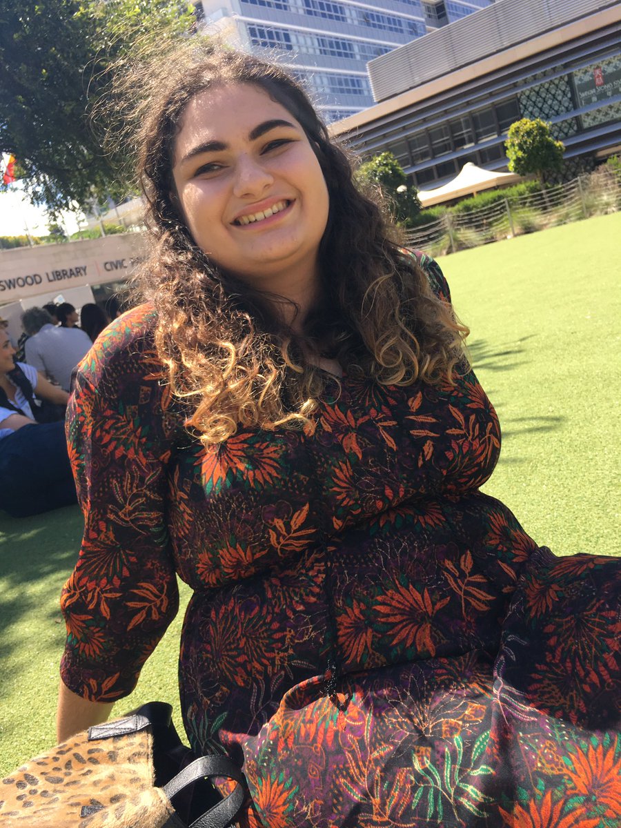 NotPunkRock5SOS's tweet photo. Also she's really pretty and reminds me of literal sunshine so here is more of @mismatchedmich https://t.co/uQPFiJHYjJ