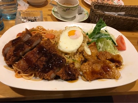 ken08221998's tweet photo. ブログを更新しました。 『ワンプレート(΄◉◞౪◟◉｀)』
https://t.co/5wPa4eYyFW
#喫茶レストラン
#ワンプレート
#アメブロ https://t.co/VFcG9Akbvf