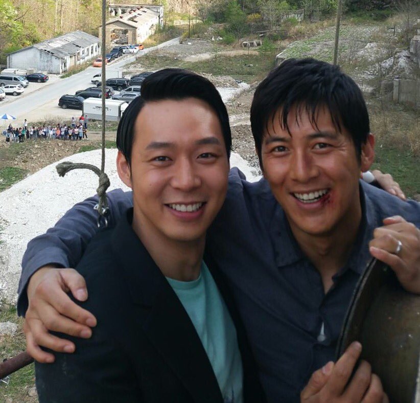 ellintic's tweet photo. 행복했던 2015년 5월. 내 생일이었기에 너와 한 시간이 더 꿈같았던 하루. 언제나 넌 나에게 선물같은 사람. 고마워. 고생했어. 우리 곧 보자. #박유천 #루시드드림 https://t.co/MKdX7tu40Z