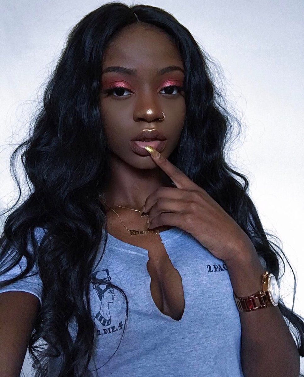 iFoundShawty's tweet photo. Gabonese 🇬🇦 IG: glowprincesss https://t.co/tr8fvP2MiR