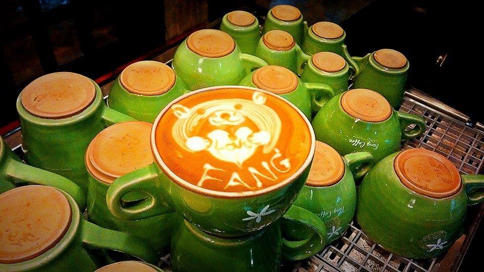 Fangcoffee's tweet photo. Looking for great coffee in #chiangmai? 
Pop into one of our branches #coffee #chiangmaicafe
https://t.co/U4VRWSxhuM https://t.co/ouEBOSTpVf