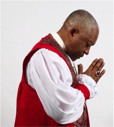 pastorbaylor's tweet photo. PRAYER is your acknowledgement of the sovereignty of GOD. When u PRAY u  are saying, "GOD u r n complete control." Spend time w/JESUS today! https://t.co/SwYaiOS2Yu
