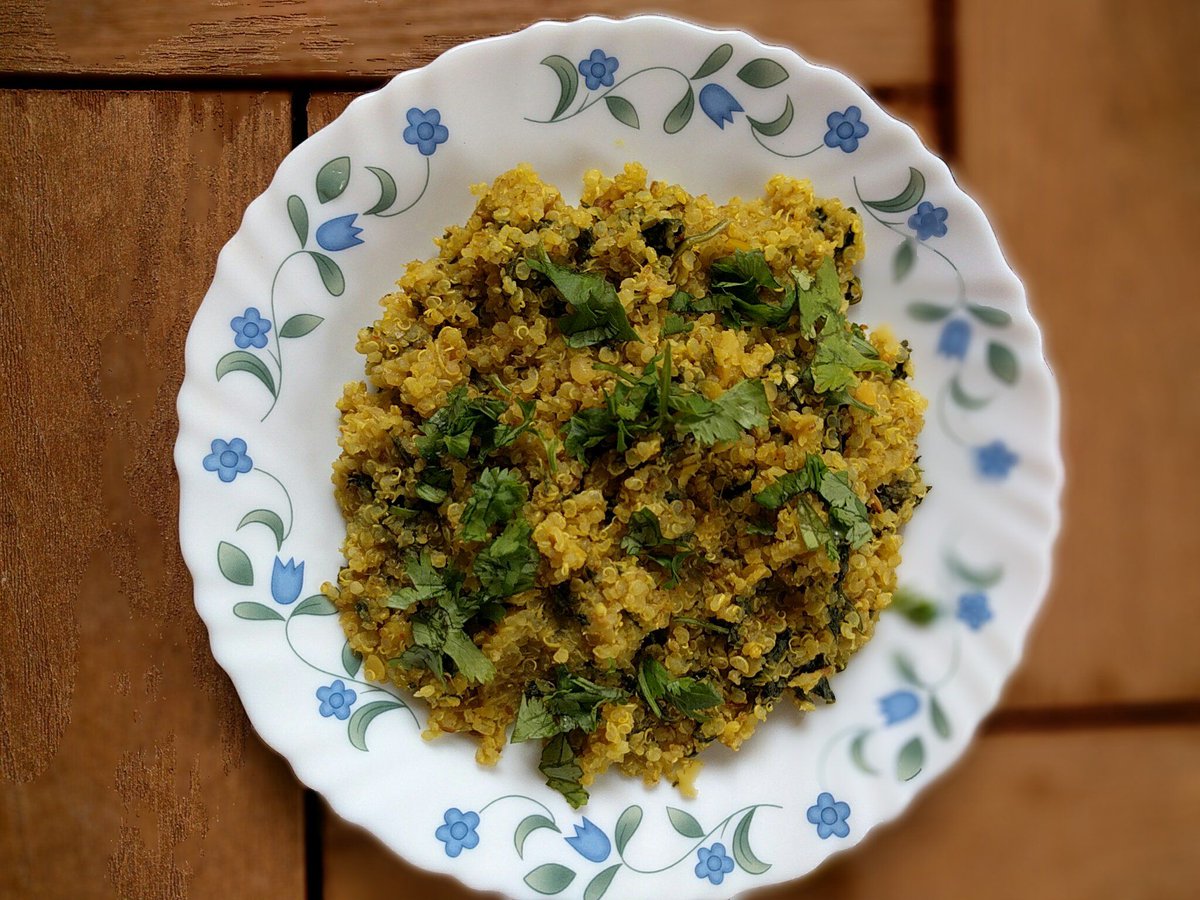 Spinach Lentil Quinoa Khichari buff.ly/2mL1fEa